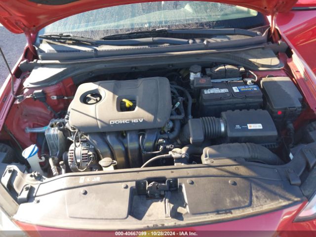 Photo 9 VIN: 5NPD84LF5HH133949 - HYUNDAI ELANTRA 