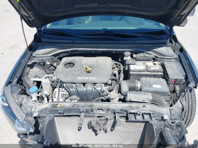 Photo 9 VIN: 5NPD84LF5HH135037 - HYUNDAI ELANTRA 