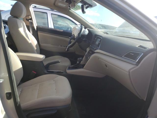 Photo 4 VIN: 5NPD84LF5HH145051 - HYUNDAI ELANTRA SE 