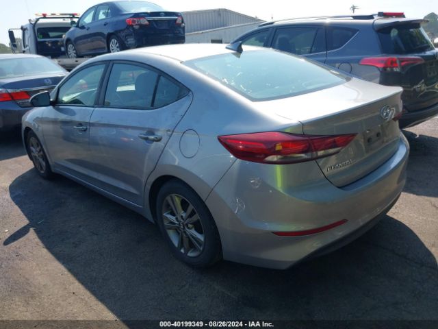 Photo 2 VIN: 5NPD84LF5HH162755 - HYUNDAI ELANTRA 