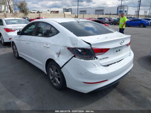 Photo 2 VIN: 5NPD84LF5HH169723 - HYUNDAI ELANTRA 