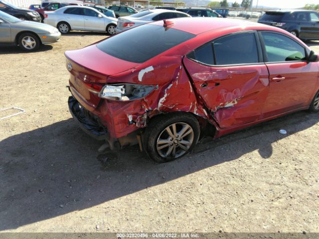 Photo 5 VIN: 5NPD84LF5HH170807 - HYUNDAI ELANTRA 