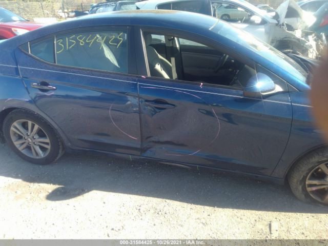 Photo 5 VIN: 5NPD84LF5HH187283 - HYUNDAI ELANTRA 