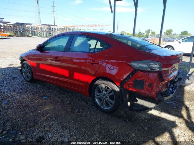 Photo 2 VIN: 5NPD84LF5HH187641 - HYUNDAI ELANTRA 