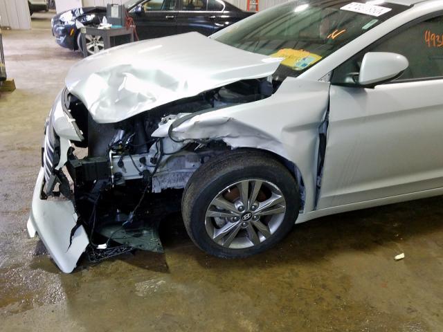 Photo 8 VIN: 5NPD84LF5JH216013 - HYUNDAI ELANTRA SE 