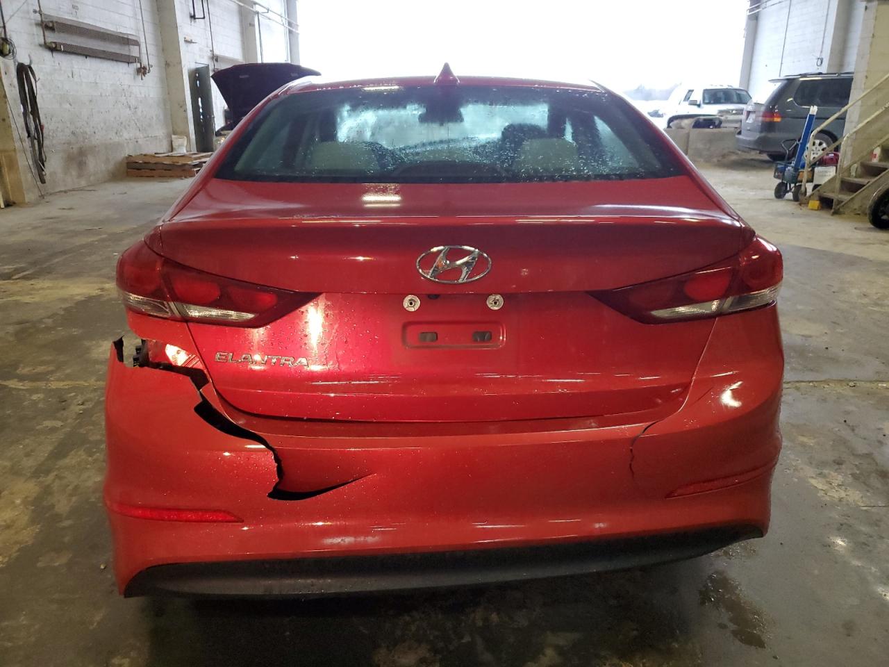 Photo 5 VIN: 5NPD84LF5JH222815 - HYUNDAI ELANTRA 