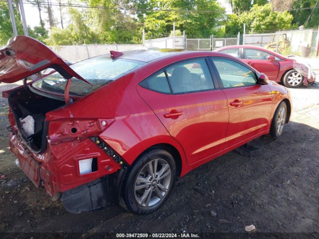 Photo 3 VIN: 5NPD84LF5JH235905 - HYUNDAI ELANTRA 