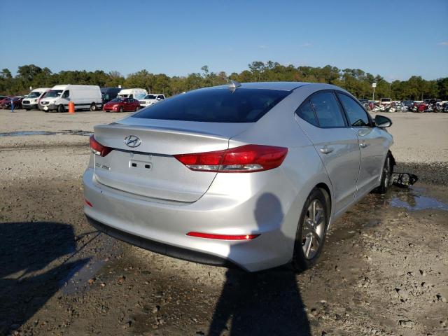 Photo 3 VIN: 5NPD84LF5JH238979 - HYUNDAI ELANTRA SE 