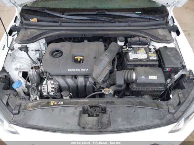 Photo 9 VIN: 5NPD84LF5JH239095 - HYUNDAI ELANTRA 