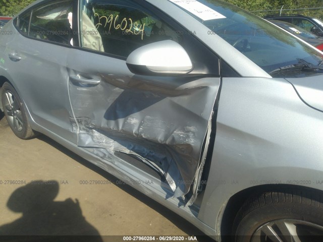 Photo 5 VIN: 5NPD84LF5JH242997 - HYUNDAI ELANTRA 