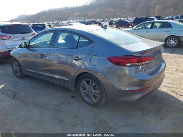 Photo 2 VIN: 5NPD84LF5JH253353 - HYUNDAI ELANTRA 