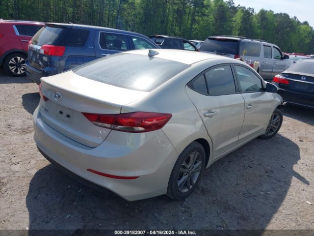 Photo 3 VIN: 5NPD84LF5JH262635 - HYUNDAI ELANTRA 