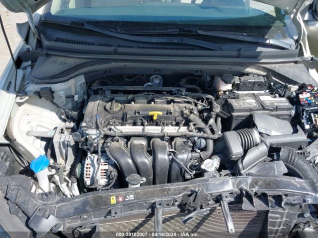 Photo 9 VIN: 5NPD84LF5JH262635 - HYUNDAI ELANTRA 