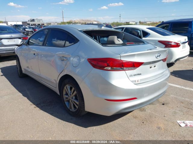 Photo 2 VIN: 5NPD84LF5JH263591 - HYUNDAI ELANTRA 