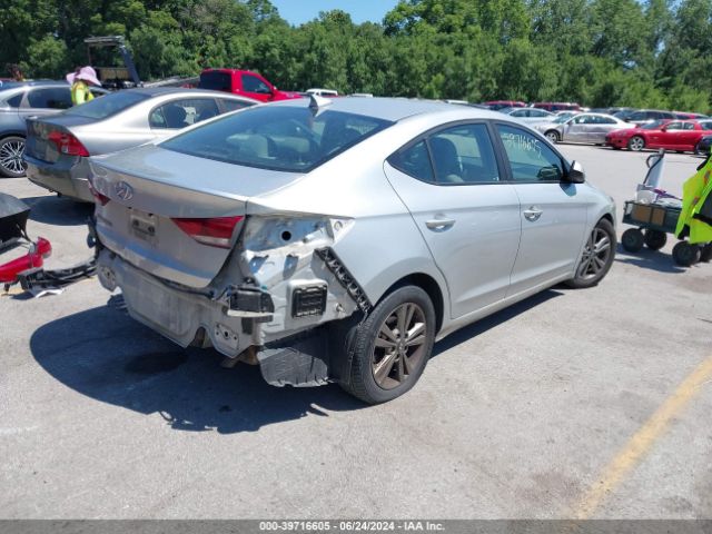 Photo 3 VIN: 5NPD84LF5JH270895 - HYUNDAI ELANTRA 