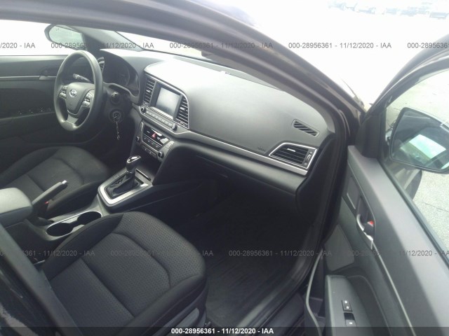 Photo 4 VIN: 5NPD84LF5JH289608 - HYUNDAI ELANTRA 