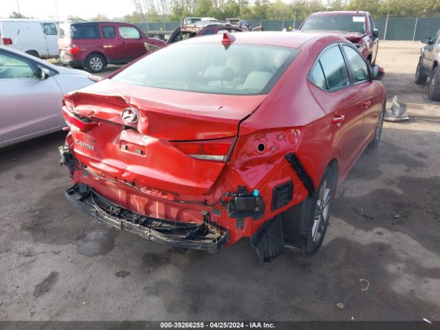 Photo 3 VIN: 5NPD84LF5JH299930 - HYUNDAI ELANTRA 