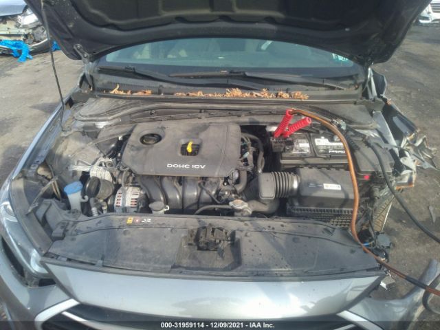 Photo 9 VIN: 5NPD84LF5JH302597 - HYUNDAI ELANTRA 