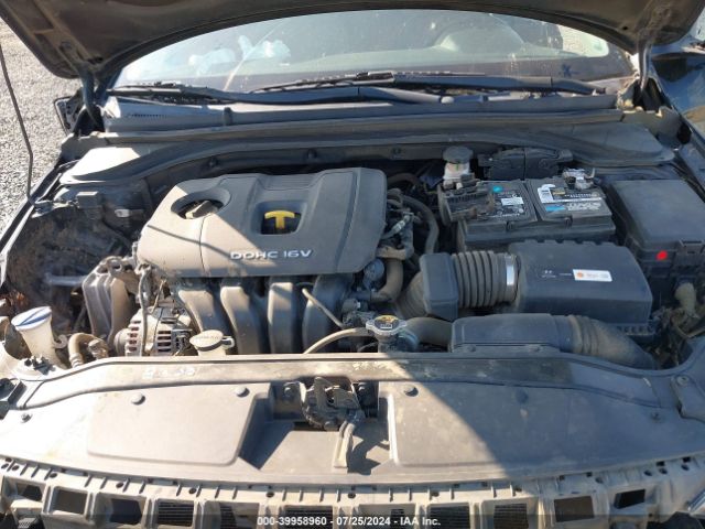 Photo 9 VIN: 5NPD84LF5JH304026 - HYUNDAI ELANTRA 