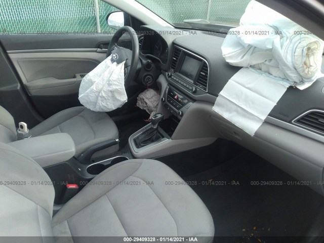 Photo 4 VIN: 5NPD84LF5JH315883 - HYUNDAI ELANTRA 