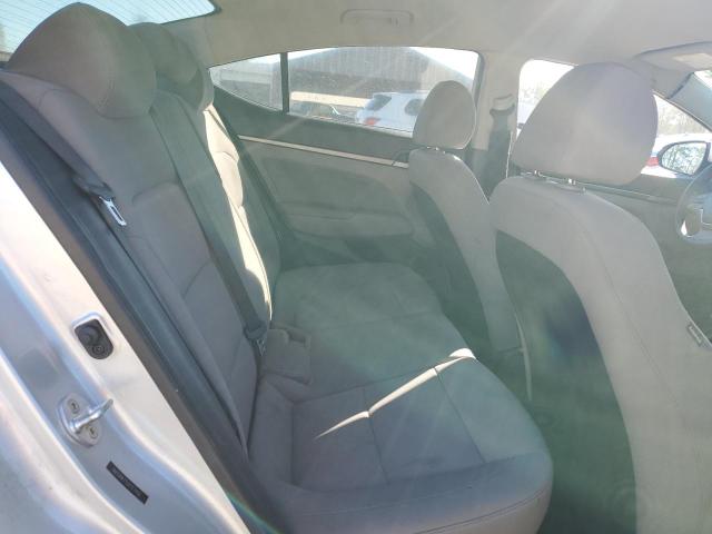 Photo 9 VIN: 5NPD84LF5JH317410 - HYUNDAI ELANTRA 