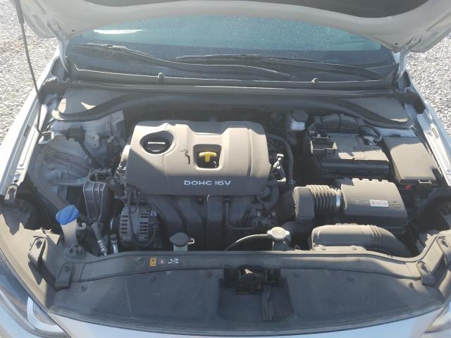 Photo 6 VIN: 5NPD84LF5JH317424 - HYUNDAI ELANTRA SE 