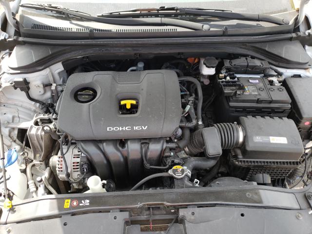 Photo 6 VIN: 5NPD84LF5JH318976 - HYUNDAI ELANTRA SE 