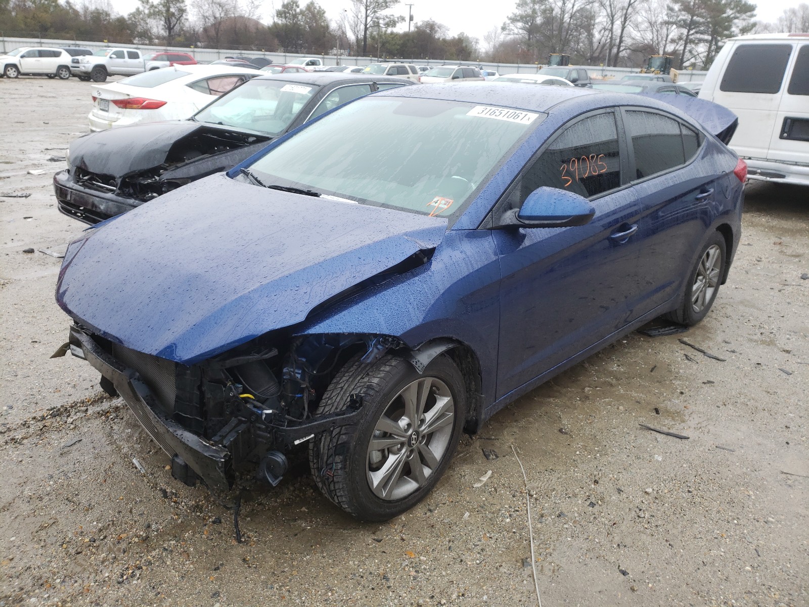 Photo 1 VIN: 5NPD84LF5JH321179 - HYUNDAI ELANTRA 