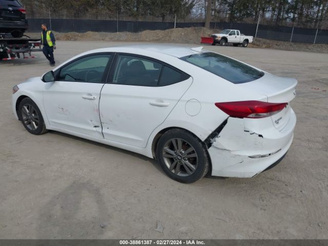 Photo 2 VIN: 5NPD84LF5JH323904 - HYUNDAI ELANTRA 