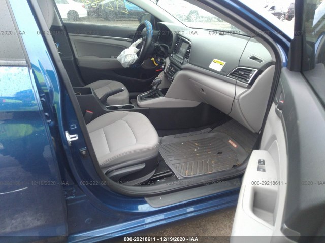 Photo 4 VIN: 5NPD84LF5JH327208 - HYUNDAI ELANTRA 