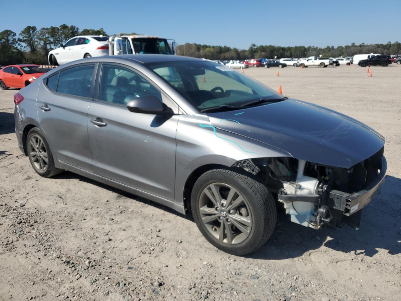 Photo 3 VIN: 5NPD84LF5JH329945 - HYUNDAI ELANTRA 