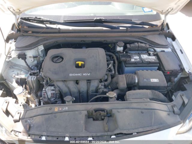 Photo 9 VIN: 5NPD84LF5JH332523 - HYUNDAI ELANTRA 