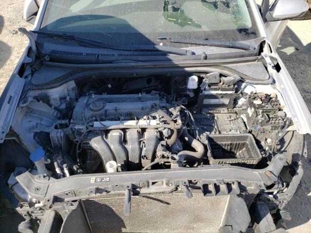 Photo 10 VIN: 5NPD84LF5JH337852 - HYUNDAI ELANTRA SE 