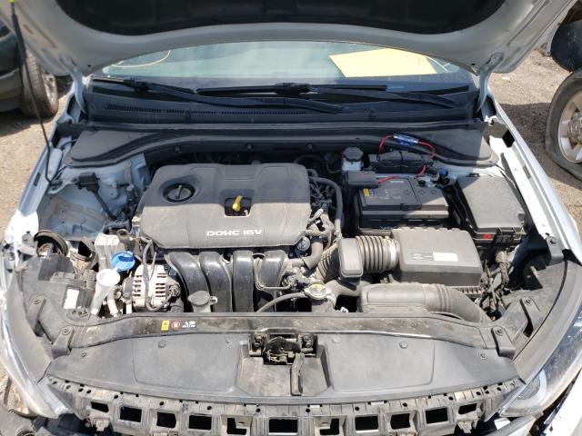 Photo 6 VIN: 5NPD84LF5JH349158 - HYUNDAI ELANTRA SE 