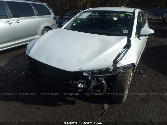 Photo 5 VIN: 5NPD84LF5JH352710 - HYUNDAI ELANTRA 