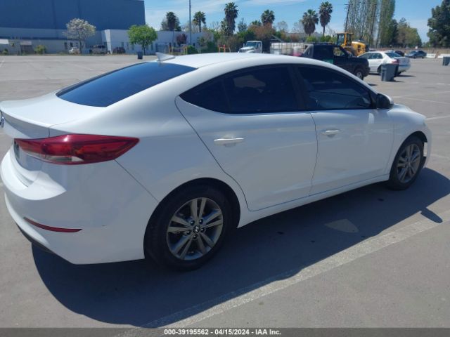 Photo 3 VIN: 5NPD84LF5JH354084 - HYUNDAI ELANTRA 