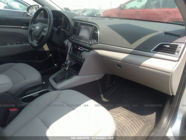 Photo 4 VIN: 5NPD84LF5JH369331 - HYUNDAI ELANTRA 