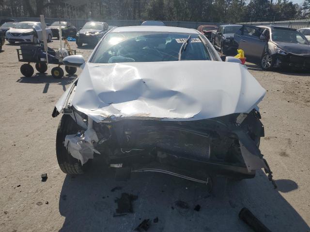 Photo 4 VIN: 5NPD84LF5JH370723 - HYUNDAI ELANTRA 