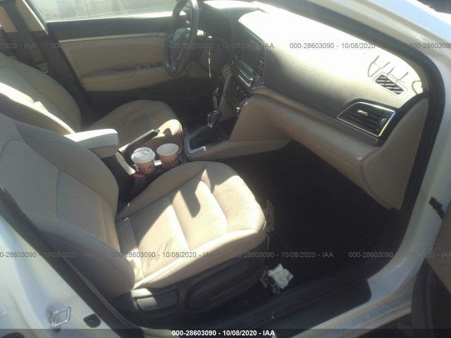 Photo 4 VIN: 5NPD84LF5JH371130 - HYUNDAI ELANTRA 