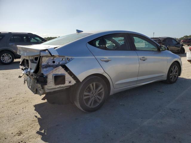 Photo 2 VIN: 5NPD84LF5JH379129 - HYUNDAI ELANTRA 