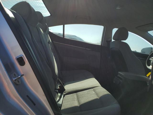 Photo 9 VIN: 5NPD84LF5JH379129 - HYUNDAI ELANTRA 