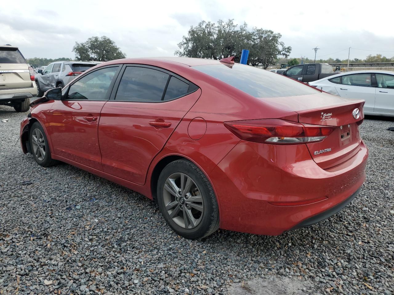 Photo 1 VIN: 5NPD84LF5JH381155 - HYUNDAI ELANTRA 