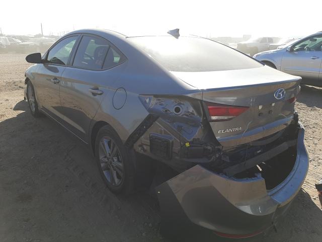 Photo 2 VIN: 5NPD84LF5JH388137 - HYUNDAI ELANTRA SE 