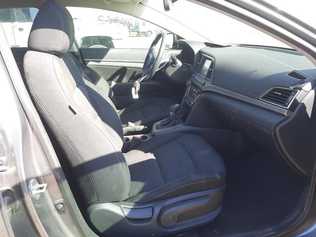 Photo 4 VIN: 5NPD84LF5JH388137 - HYUNDAI ELANTRA SE 