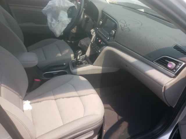 Photo 4 VIN: 5NPD84LF5JH392804 - HYUNDAI ELANTRA SE 