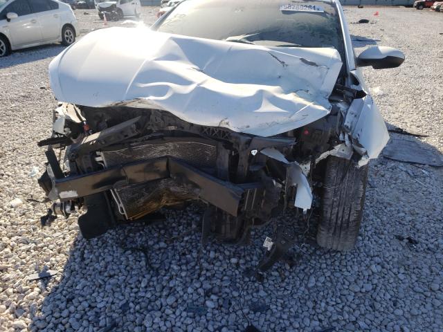 Photo 8 VIN: 5NPD84LF5KH406850 - HYUNDAI ELANTRA SE 