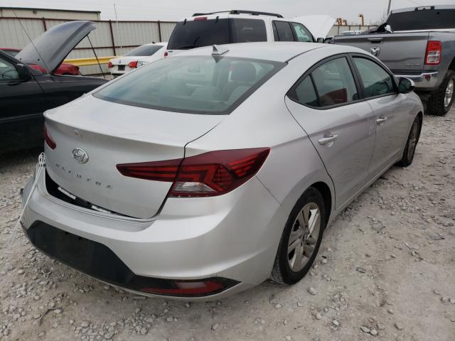 Photo 3 VIN: 5NPD84LF5KH406895 - HYUNDAI ELANTRA SE 