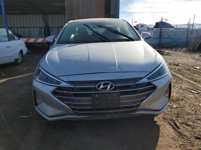 Photo 4 VIN: 5NPD84LF5KH415807 - HYUNDAI ELANTRA 