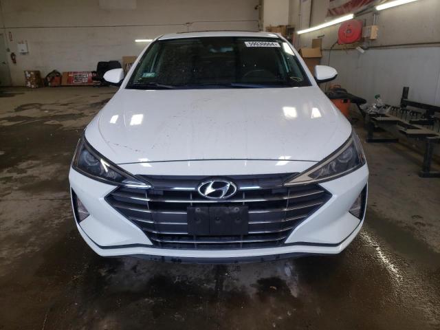 Photo 4 VIN: 5NPD84LF5KH422143 - HYUNDAI ELANTRA 