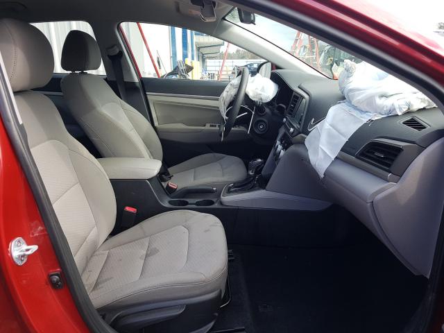 Photo 4 VIN: 5NPD84LF5KH429318 - HYUNDAI ELANTRA 